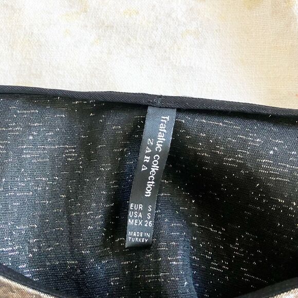 Zara Trafaluc Small Puff Sleeve Crop Top Blouse Metallic Pewter Silver Textured - Picture 3 of 6